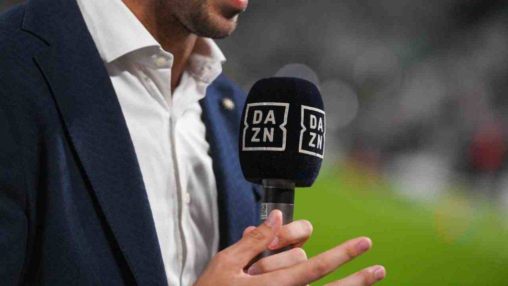 Microfono DAZN