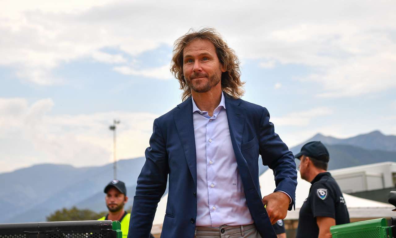 Nedved sorridente