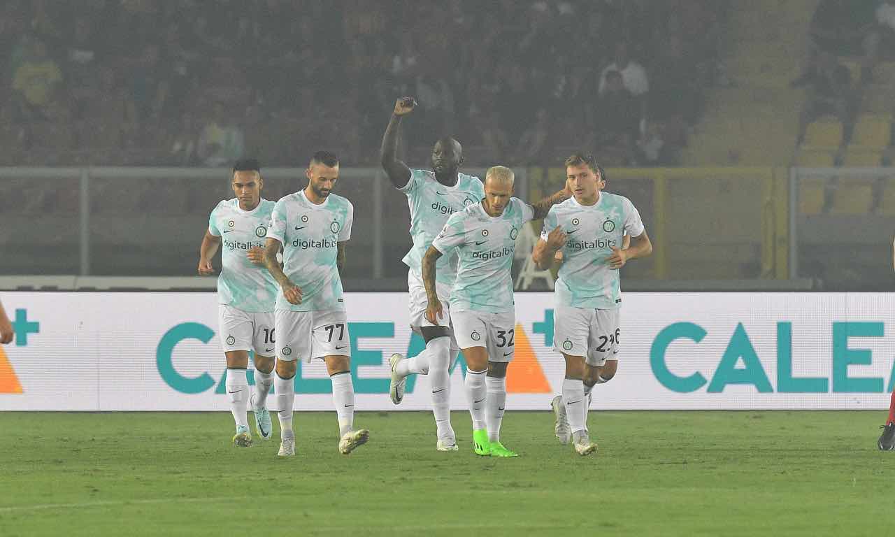 Lukaku esulta per il gol al Lecce