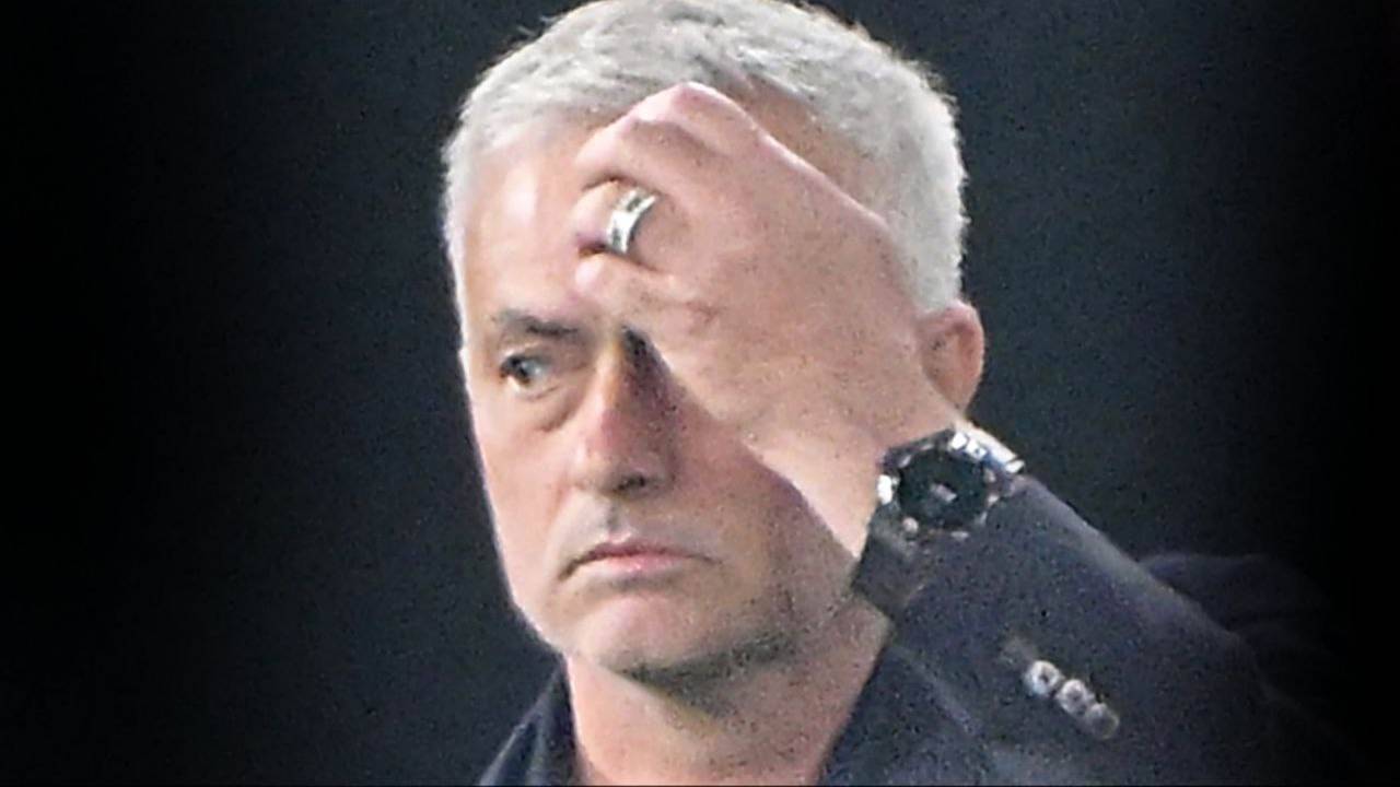 Mourinho perplesso 