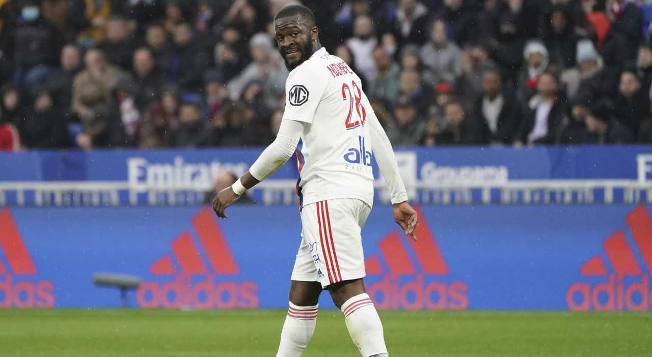 Ndombele Tottenham