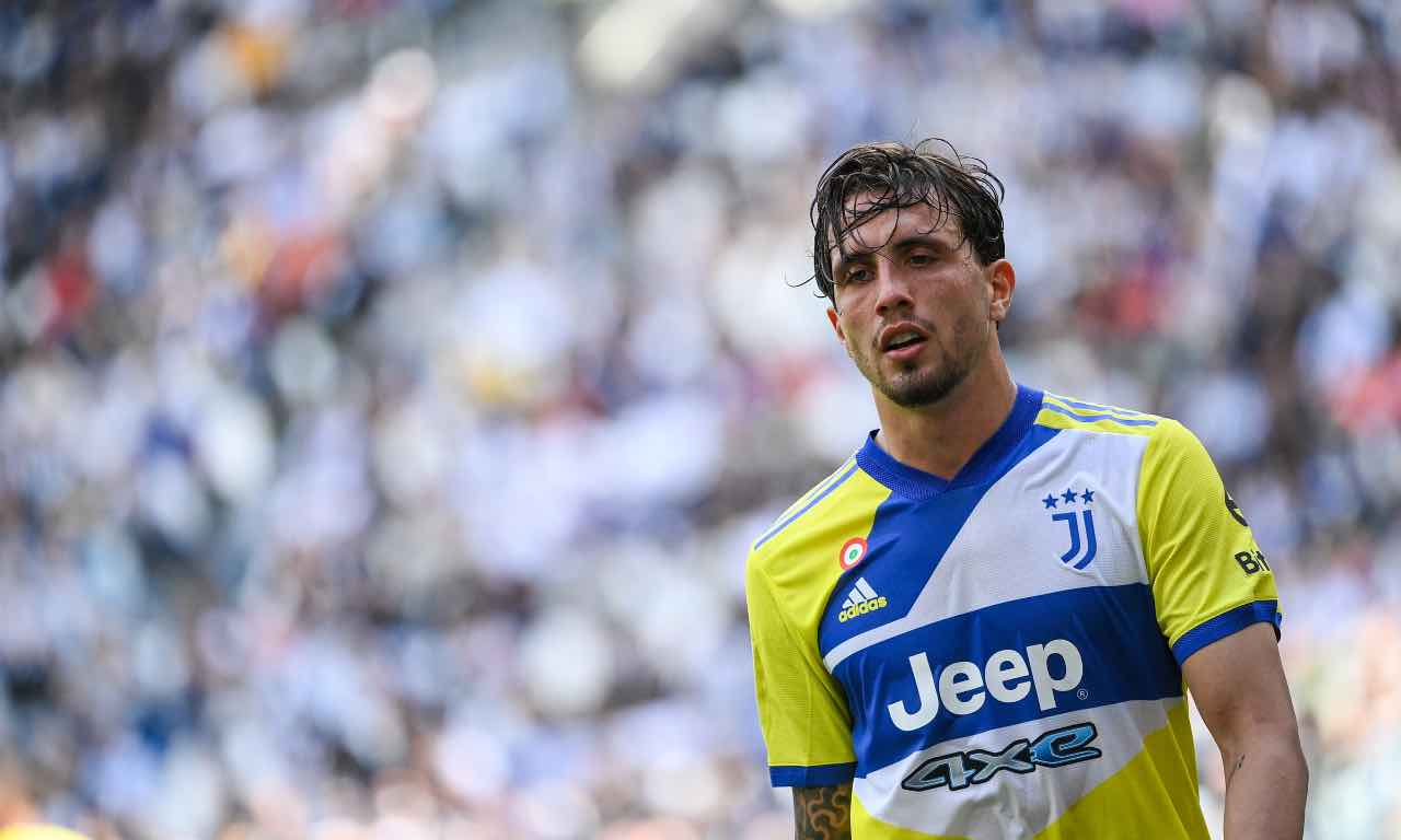 Pellegrini in campo con la Juventus