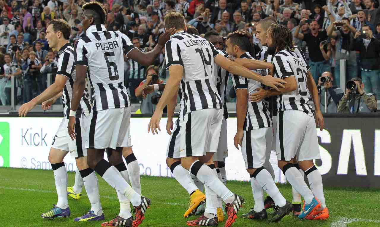 Tevez esulta con la Juventus