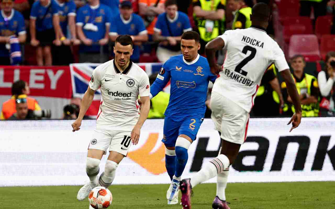Tavernier marca Kostic