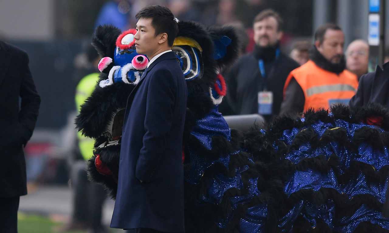 Zhang pensieroso