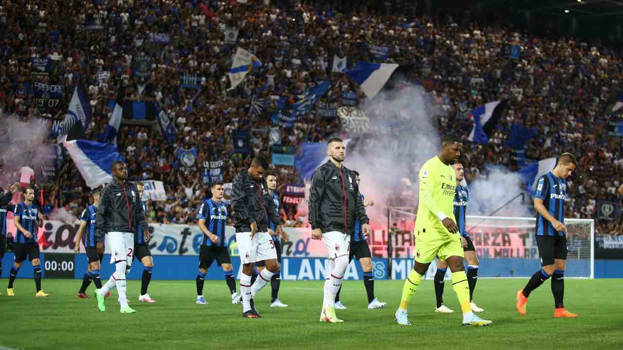 Atalanta-Milan in campo