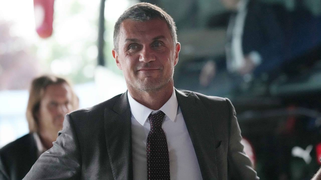 Paolo Maldini sorridente