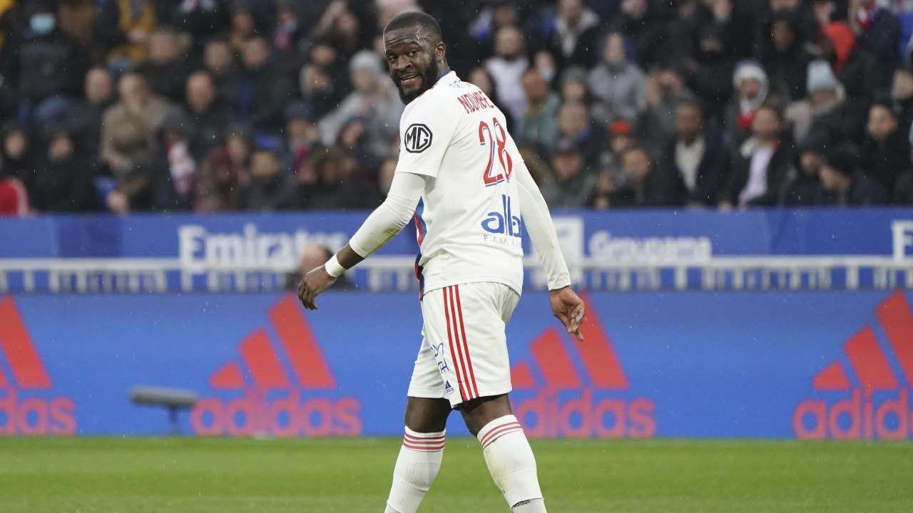 Tanguy Ndombele in campo