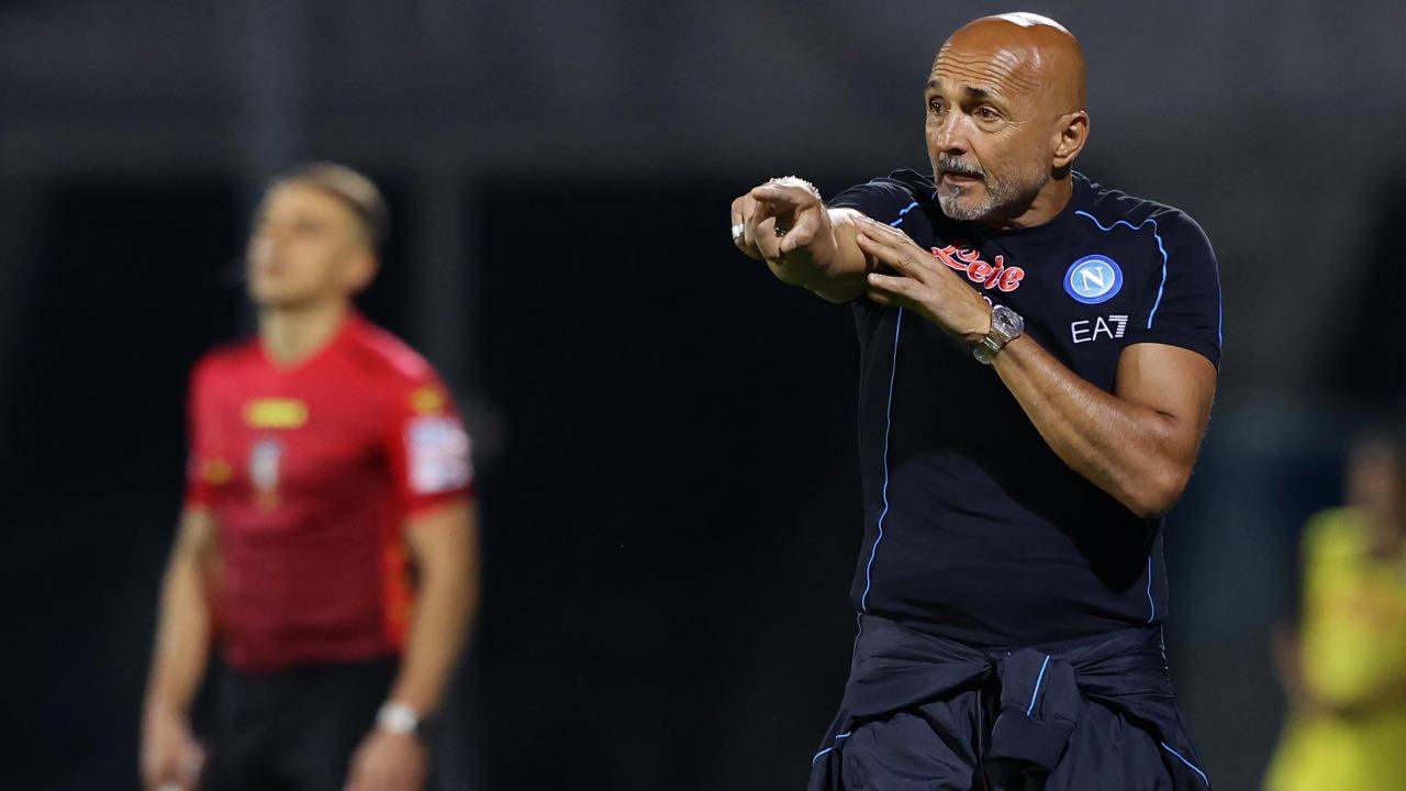 Luciano Spalletti dà indicazioni