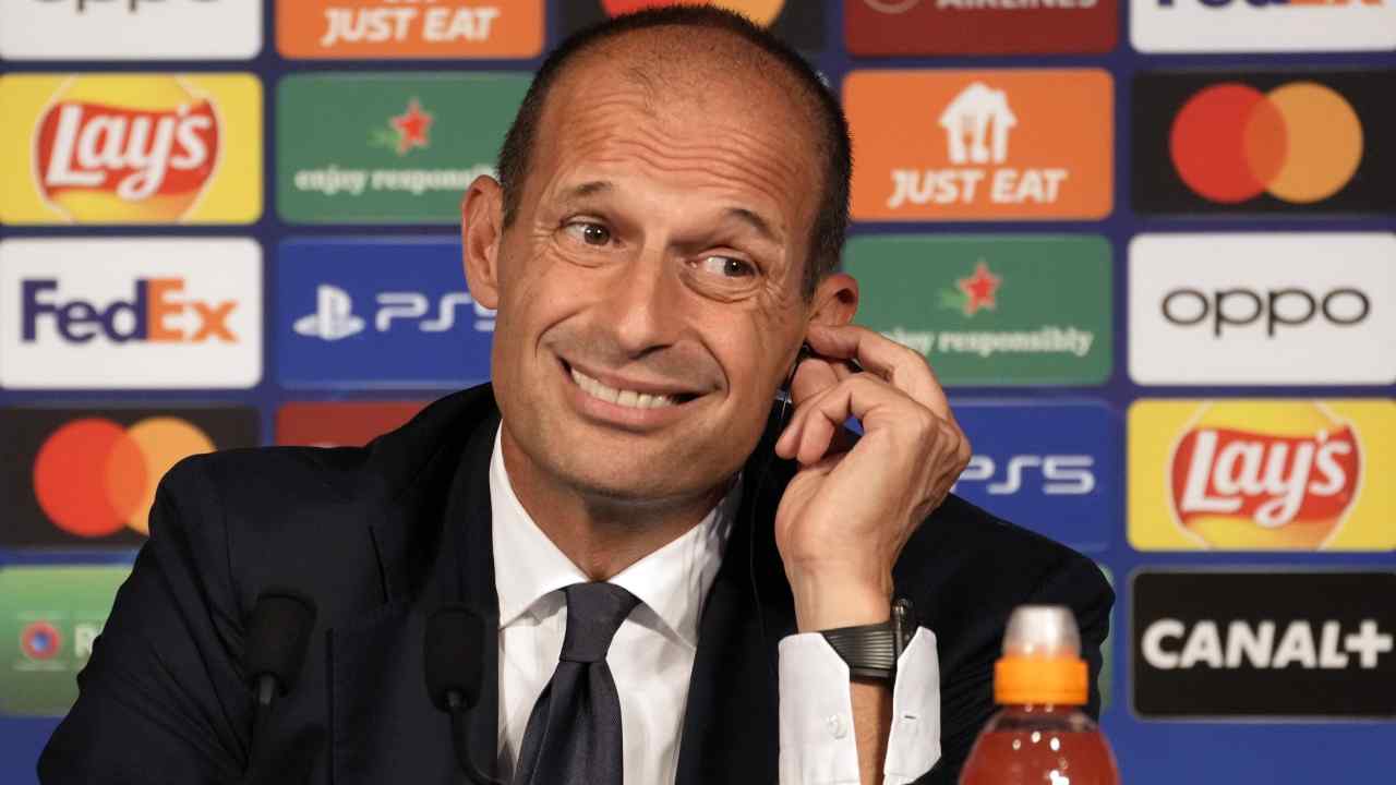 Allegri con smorfia di sofferenza 