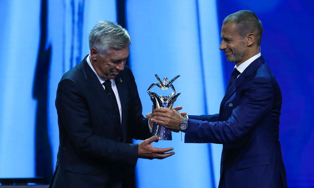 Ceferin premia Ancelotti 