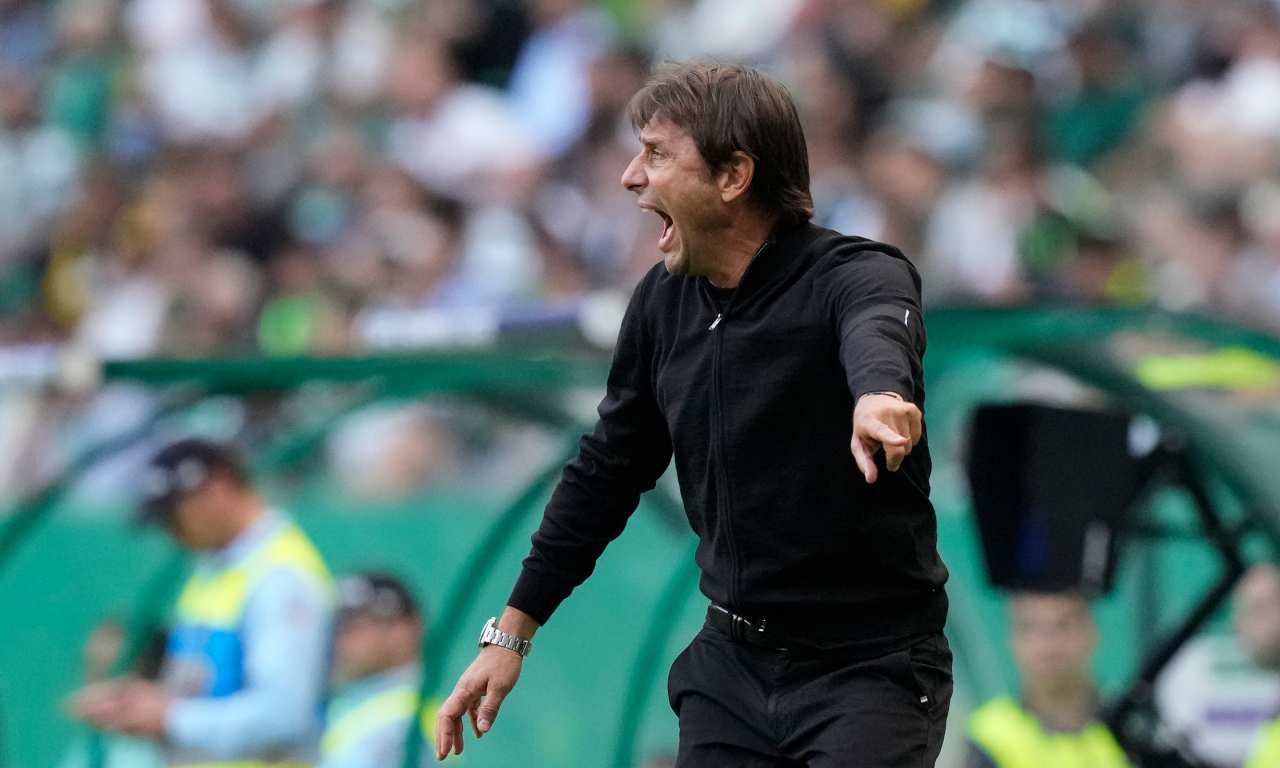 Conte dà indicazioni 