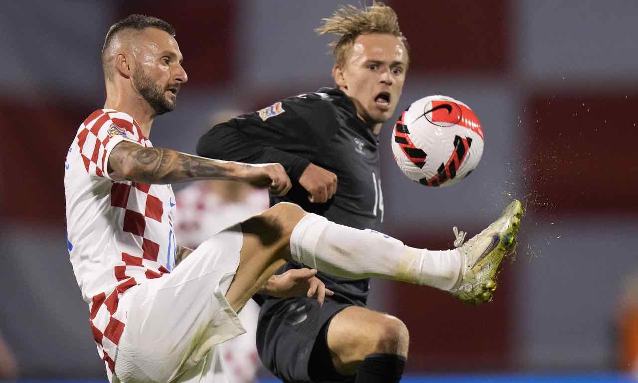 Brozovic in campo con la Croazia