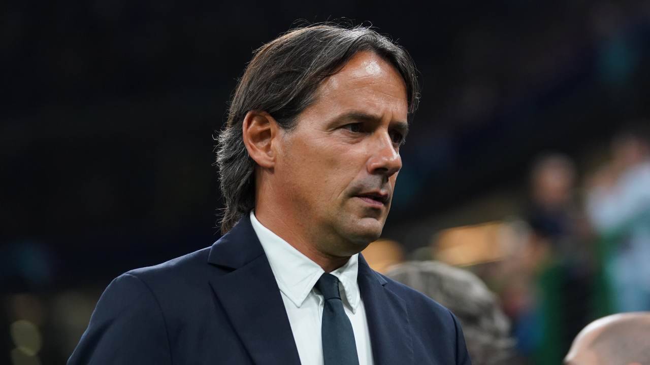 Inzaghi con sguardo preoccupato Inter