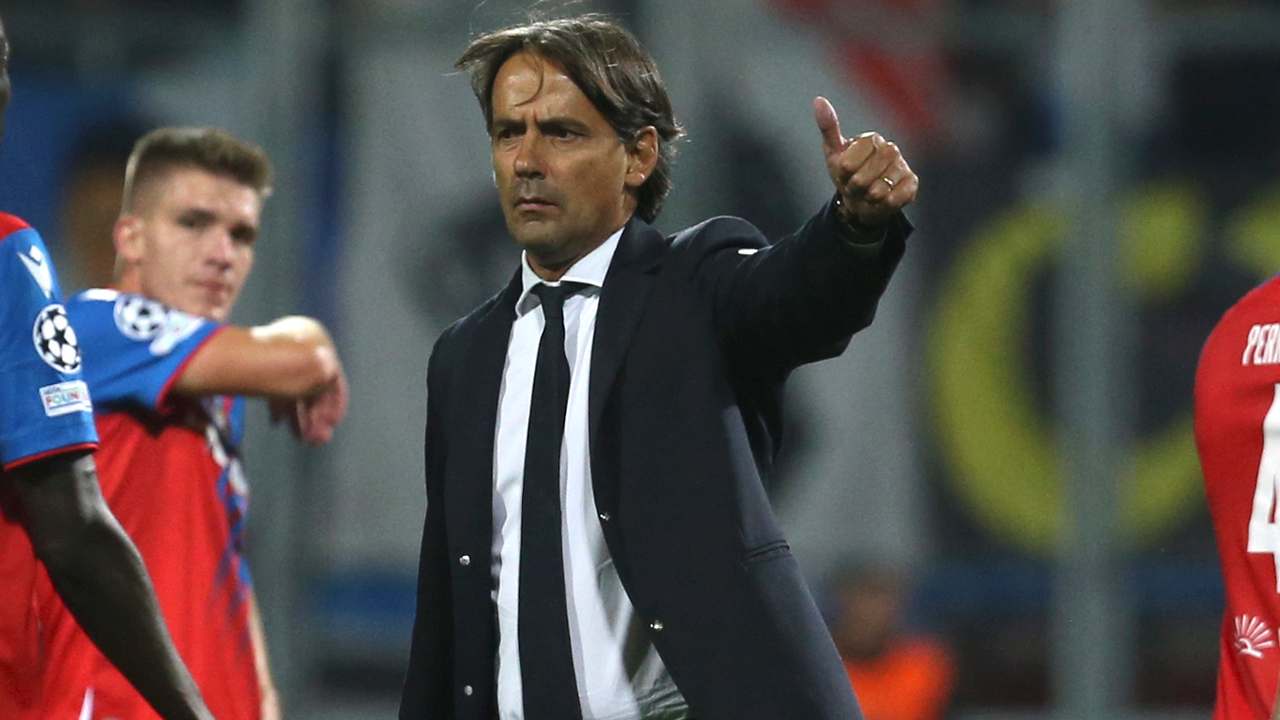 Simone Inzaghi saluta