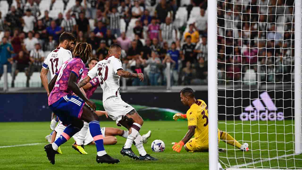 Juve-Salernitana in campo