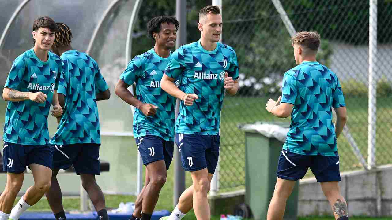 Juventus giocatori in allenamento