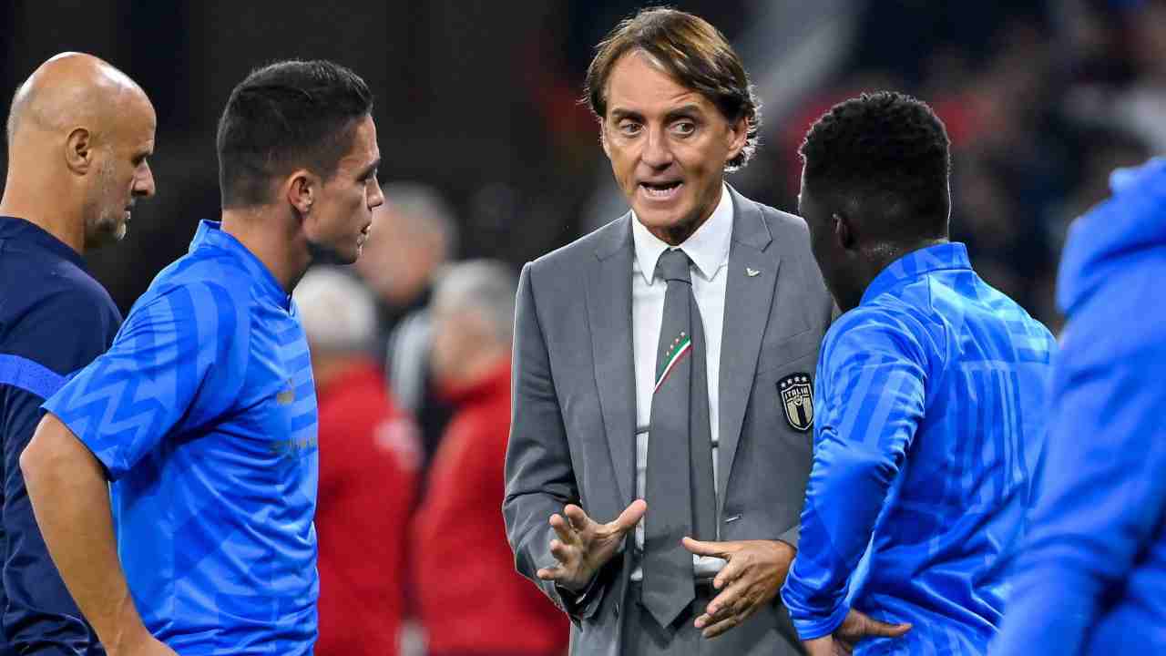 Mancini ha lanciato messaggio forti nel corso del "Social Football Summit" 