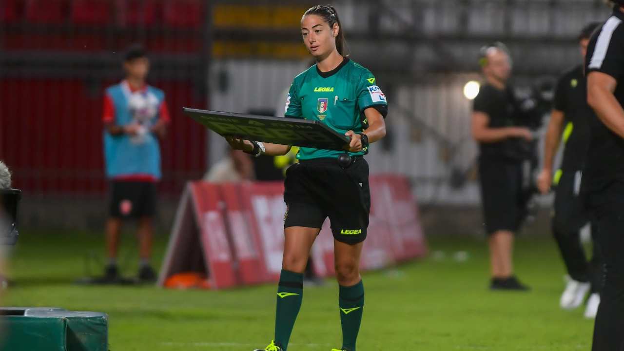 Maria Sole Ferrieri Caputi è il primo arbitro donna a dirigere una partita di Serie A 