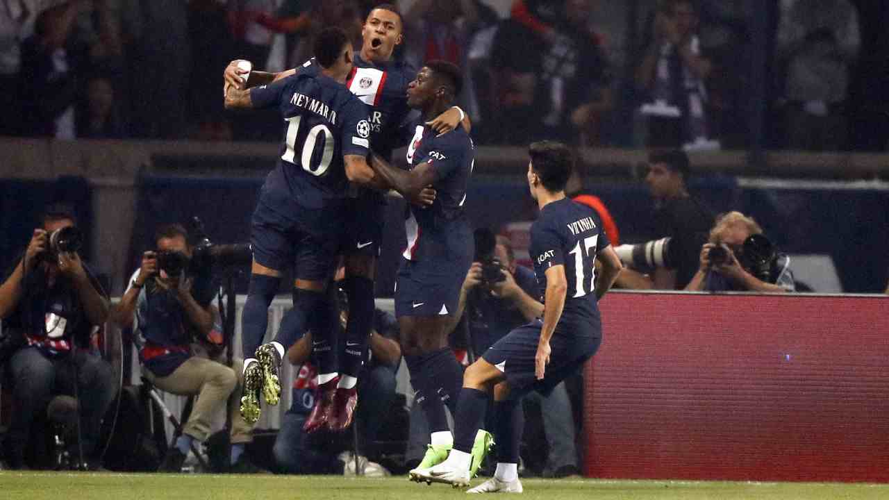 Mbappé esulta dopo il gol alla Juventus 