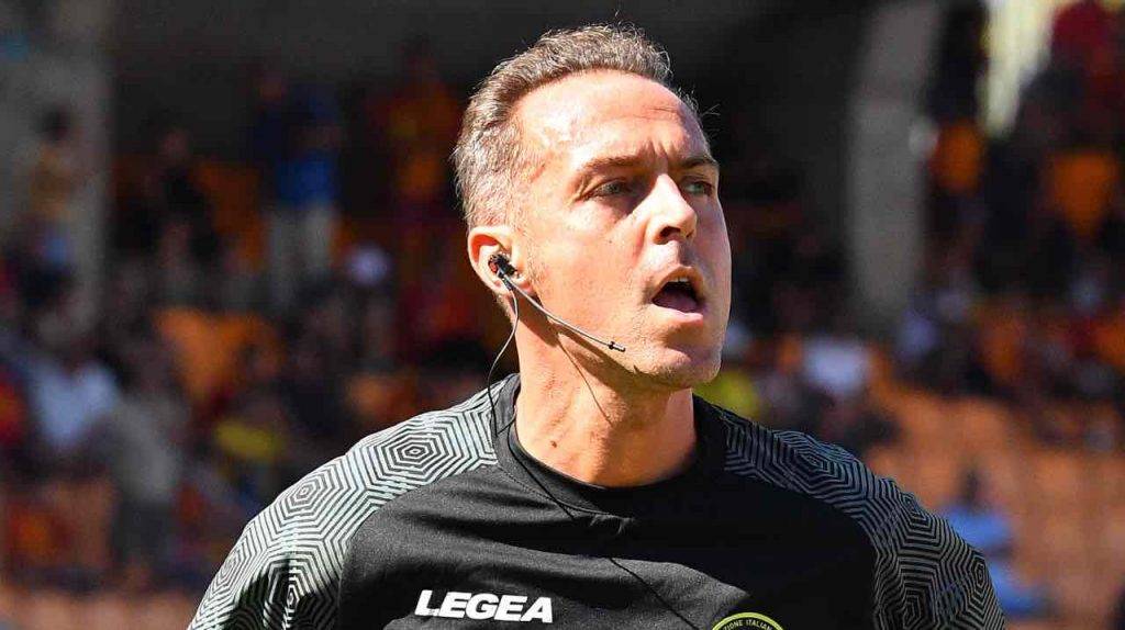 Lecce-Monza, l'arbitro Pairetto osserva