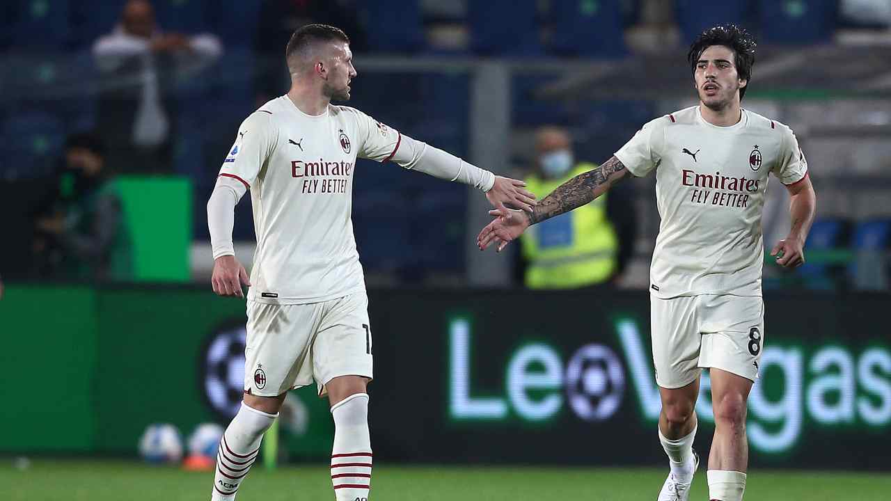 Rebic e Tonali in campo insieme Milan