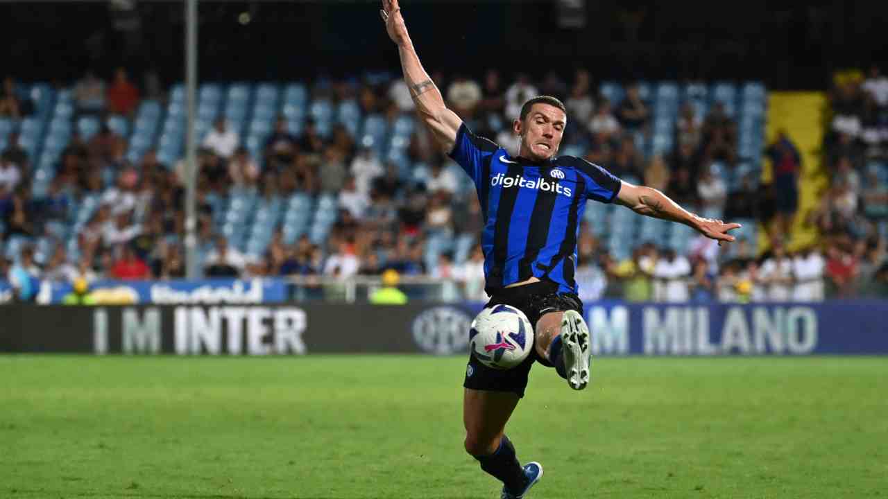 Gosens in azione con la maglia dell'Inter