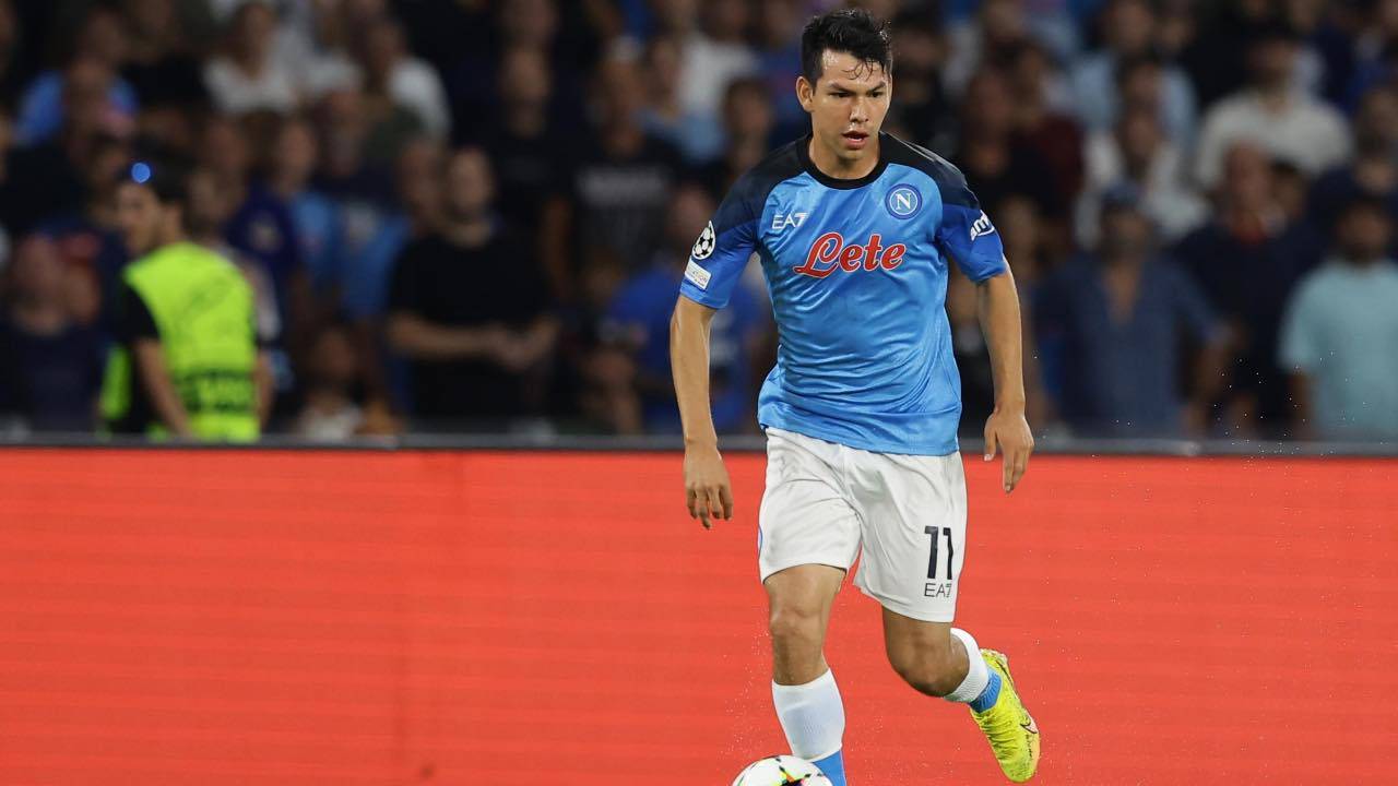 Hirving Lozano in campo