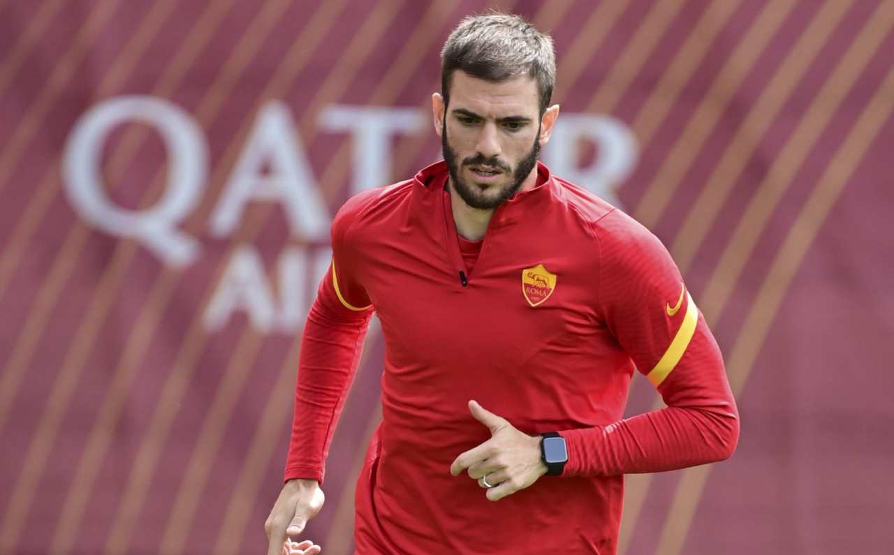 Santon in allenamento con la casacca della Roma