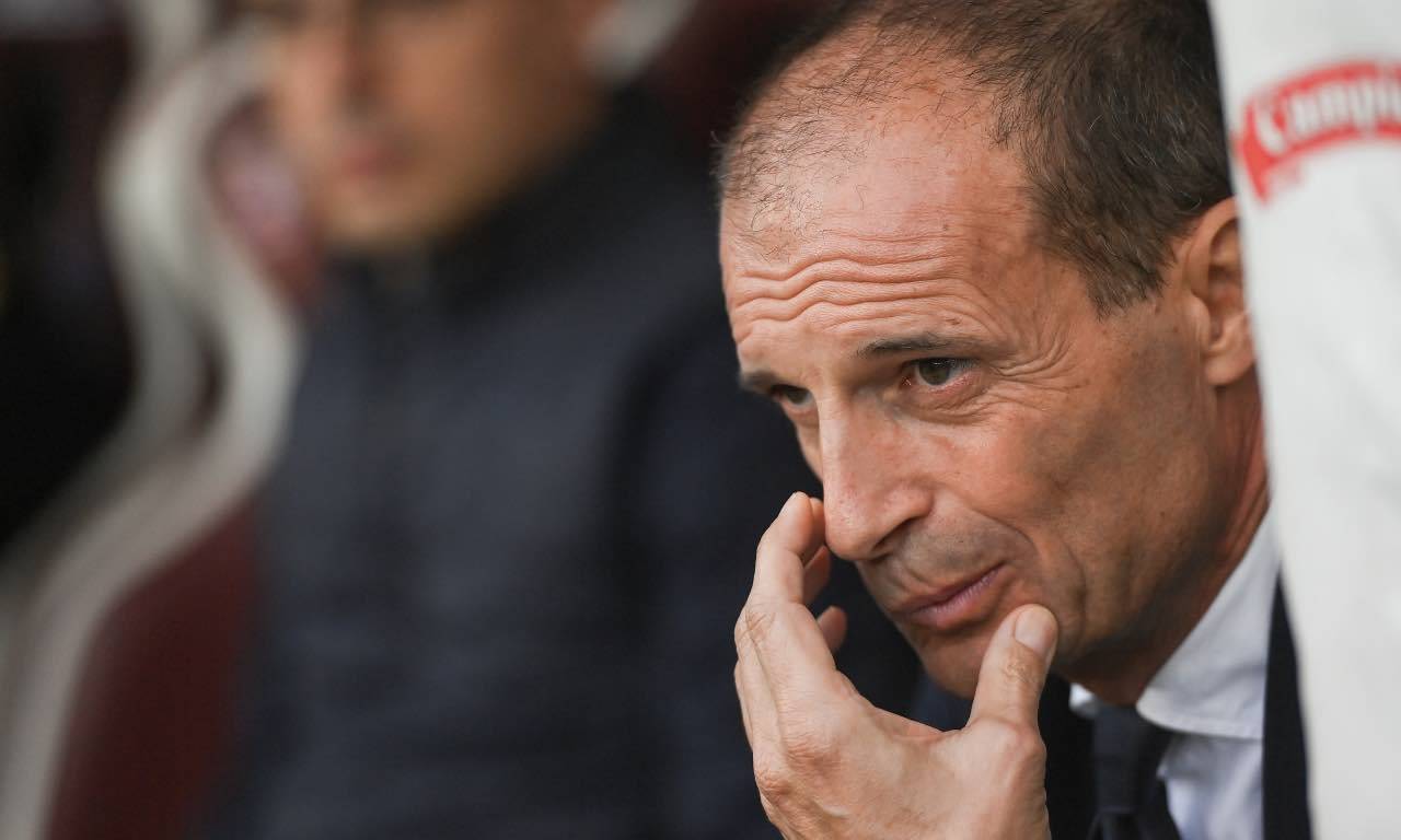 Allegri pensieroso in panchina