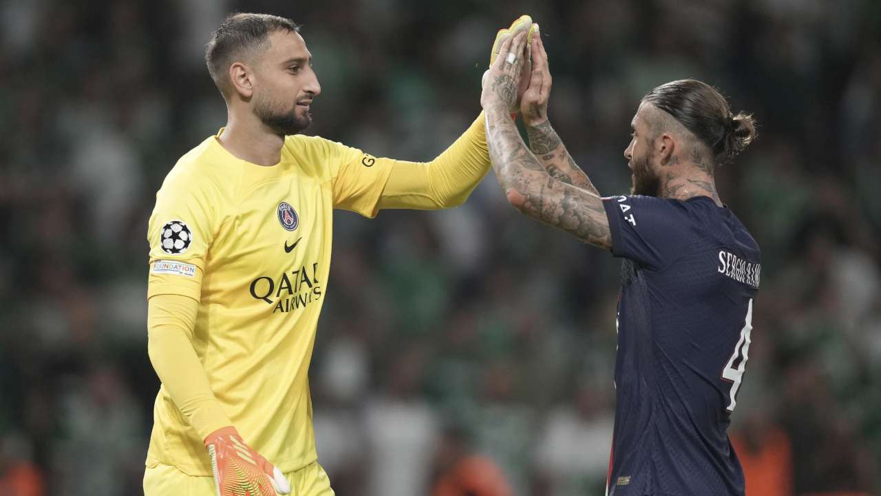 Donnarumma e Ramos si salutano