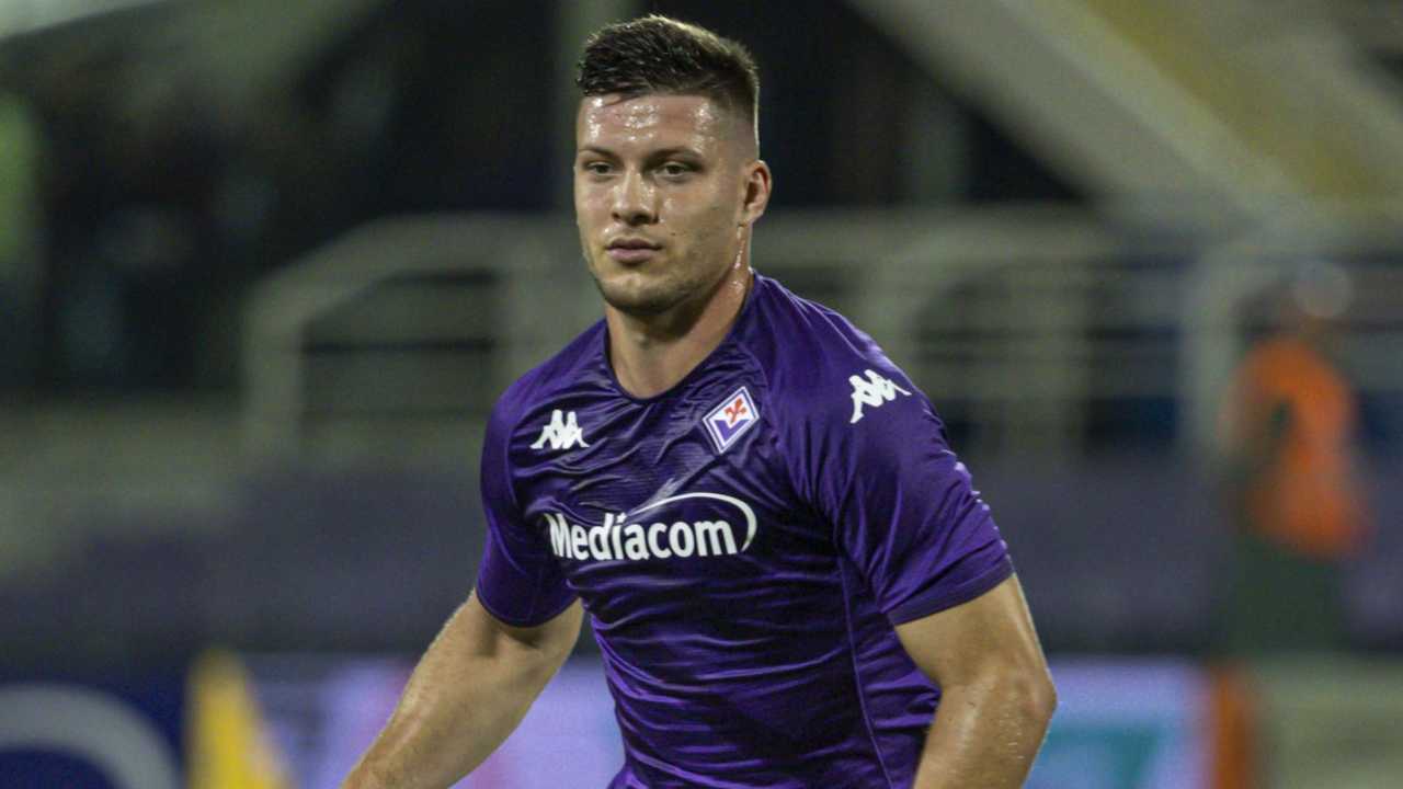 Jovic si è fermato dopo pochi minuti di gioco contro il Lecce 