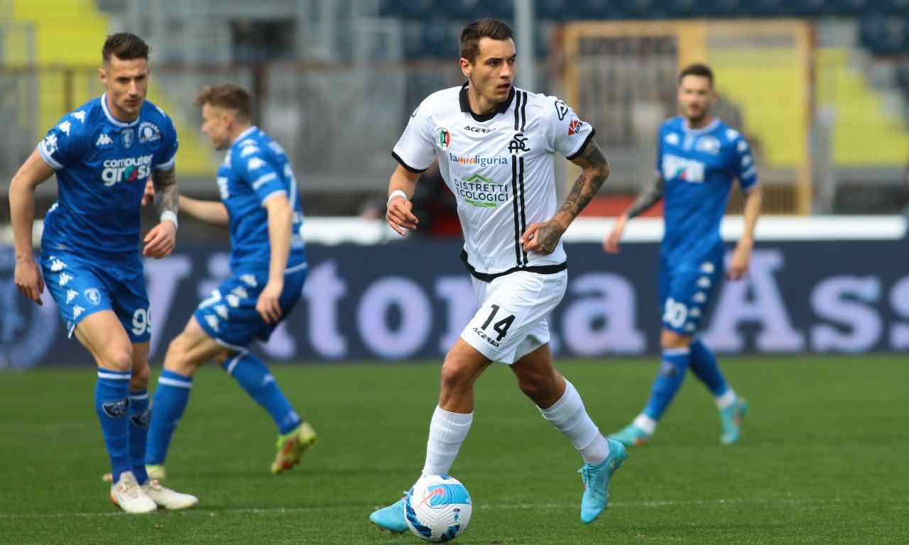 Kiwior in campo con lo Spezia