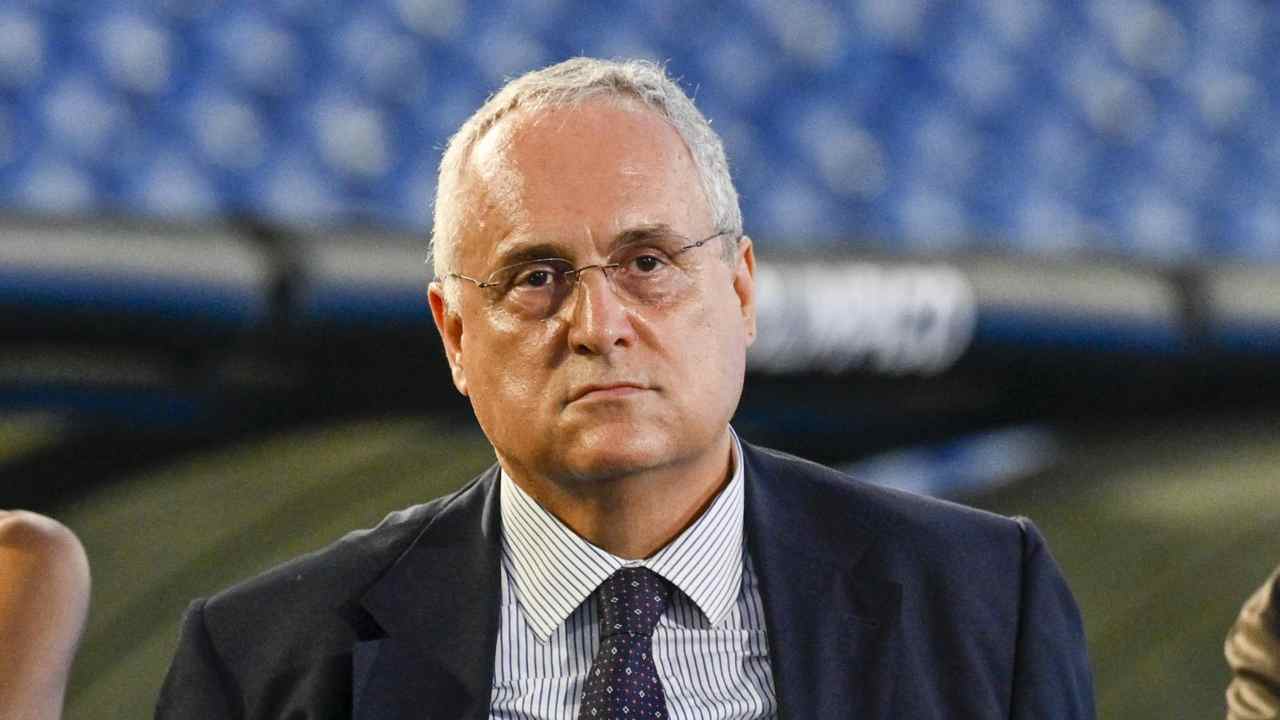 Lotito sconsolato dopo le parole dell'agente di Milinkovic Savic