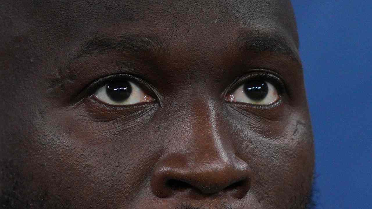  Lukaku in panchina dell'Inter 