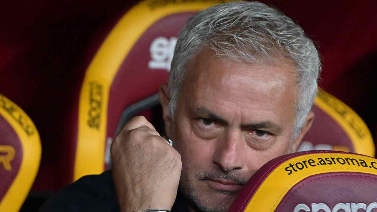 Mourinho intravede la possibilità di guidare una Roma sempre più competitiva: i giallorossi con il nuovo stadio aumenterebbero i ricavi