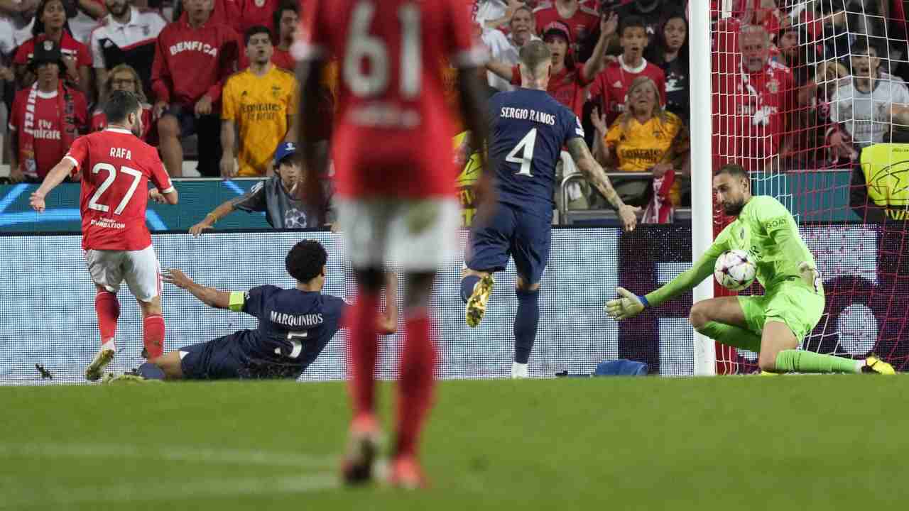 Donnarumma Benfica PSG Rafa Silva