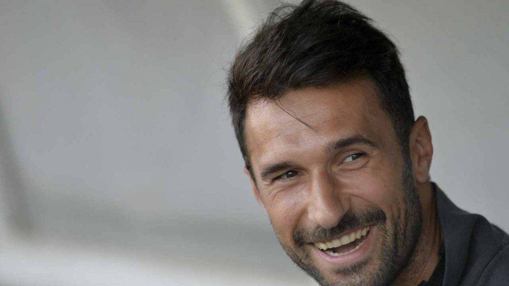 Mirko Vucinic, ex attaccante di Roma e Lecce