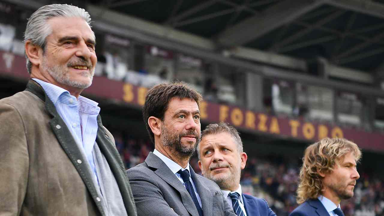 Agnelli con Arrivabene, Cherubini e Nedved sorridenti Juventus 