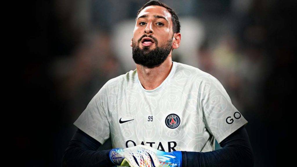 donnarumma spiazzato sorpreso psg