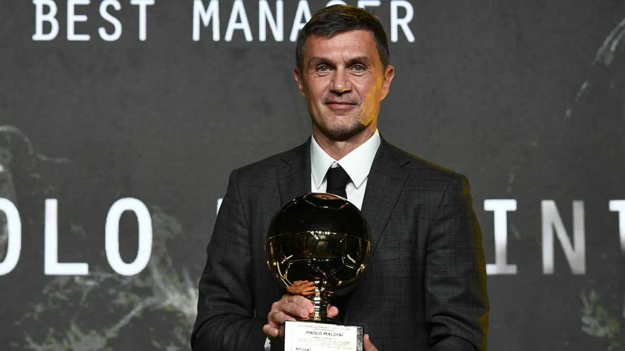 Maldini col premio