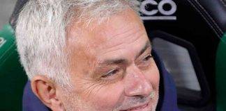 Mourinho sorridente: un ex vuole tornare alla Roma