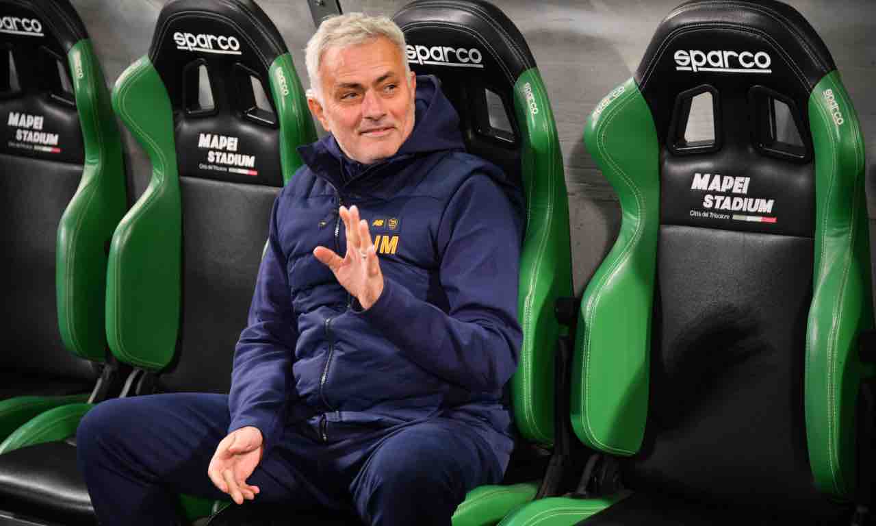 Mourinho felice in panchina