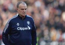 Marcelo Bielsa pensieroso