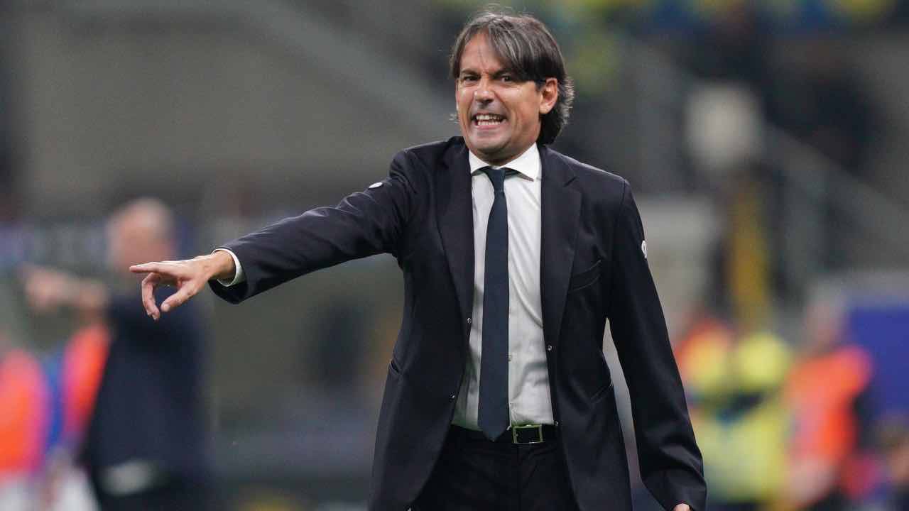 Simone Inzaghi a bordocampo