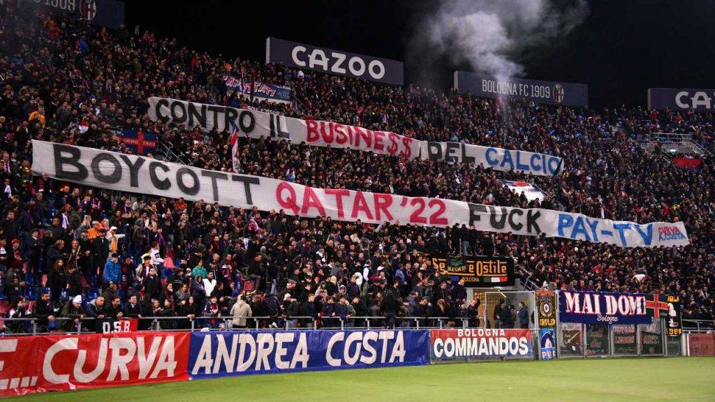 striscione Bologna