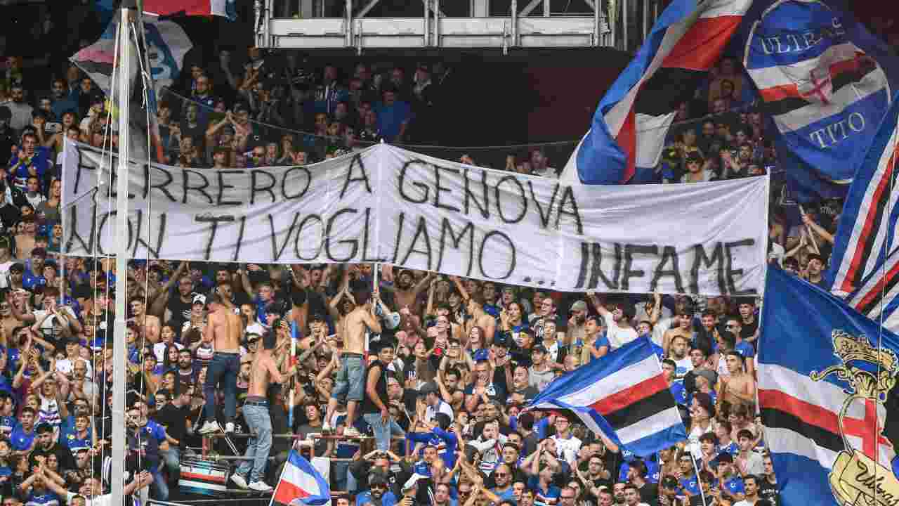 Sampdoria Ferrero striscione tifosi