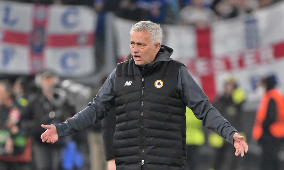 Mourinho in panchina