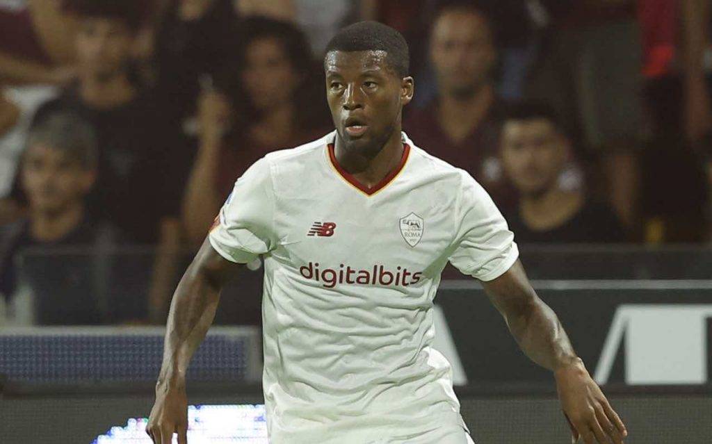 Wijnaldum in campo