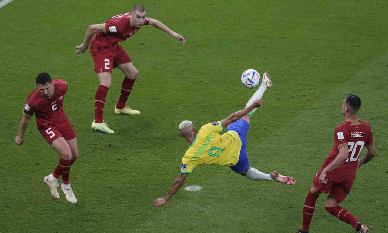 Brasile, gol in acrobazia per Richarlison